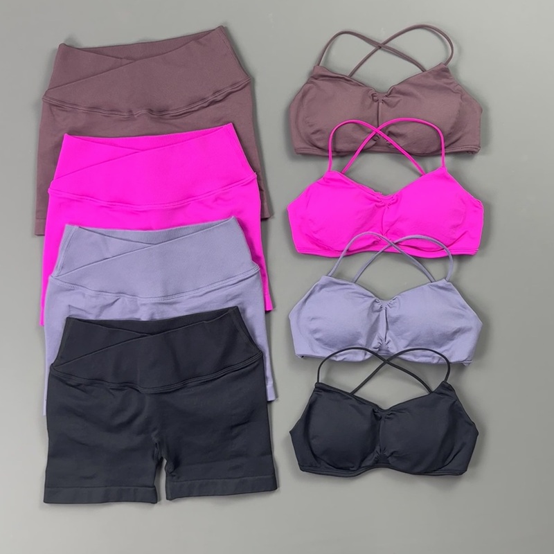 2-teiliges Sportset für Damen: – Sports Bra High Impact Bewertung und Preis